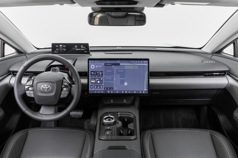 Toyota представит электрокроссовер bZ5 в Китае с силовой установкой от BYD