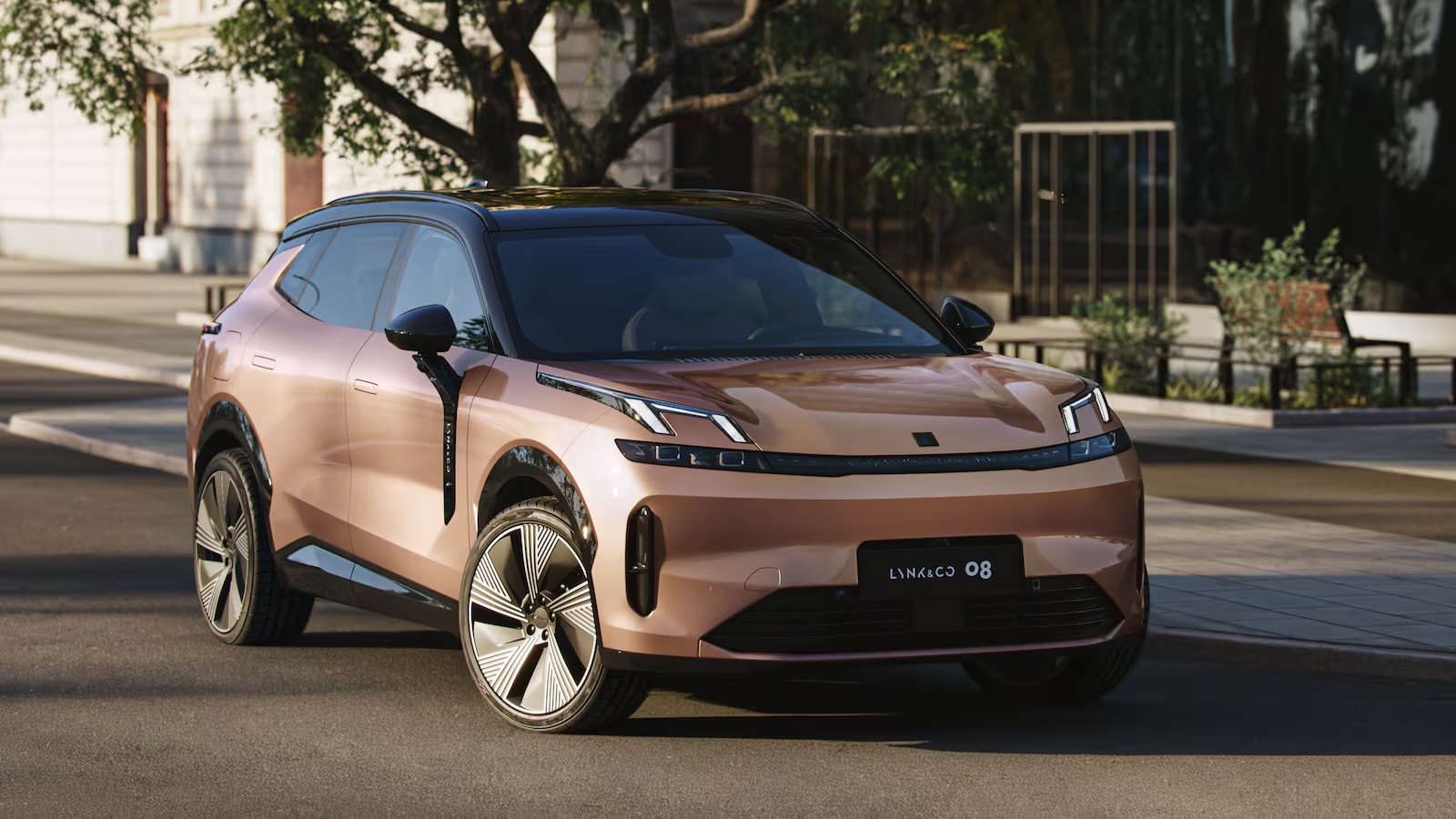 Экологи призывают ЕС сохранить строгие нормы выбросов для PHEV