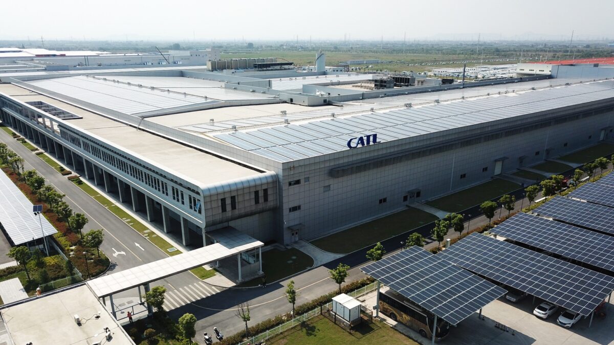 Китайские СМИ: опасения по поводу завода CATL в Испании необоснованны