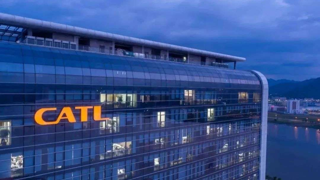 Рыночная капитализация CATL превысила 2 трлн юаней и достигла рекордного уровня