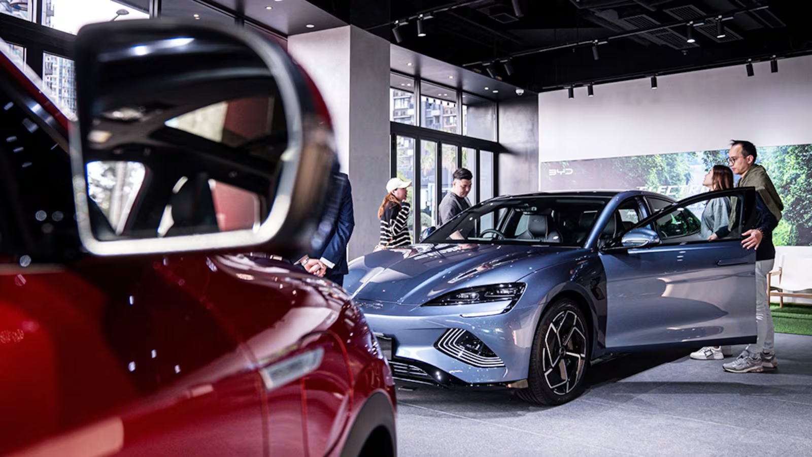 Демоекраты призвали усилить ограничения для китайских авто в США