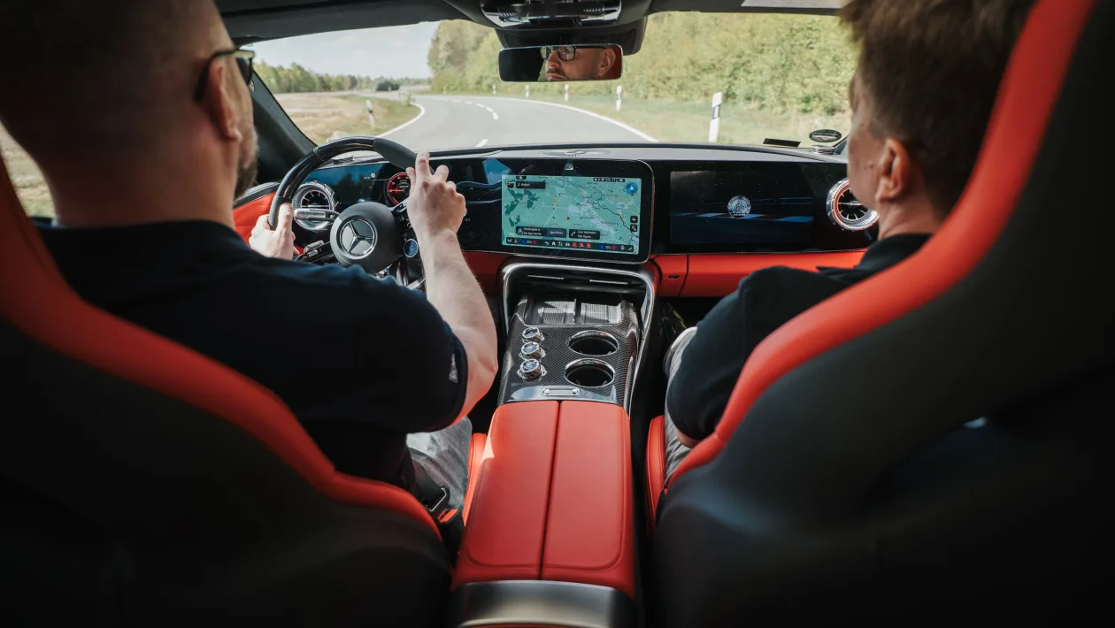 Прототип электрического Mercedes-AMG GT 63 4-Door Coupe показали в ходе первых испытаний