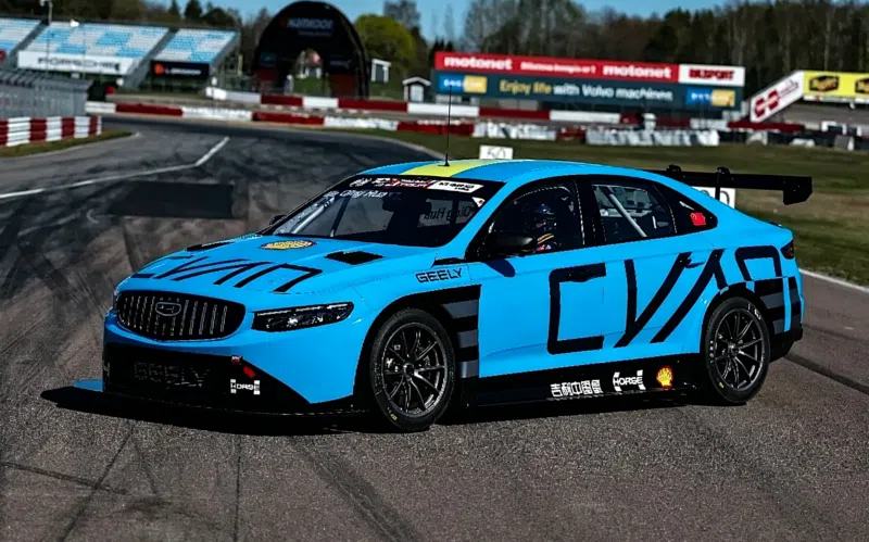 Geely Cyan Racing одержала победу на этапе TCR World Tour в Испании с новым Preface TCR