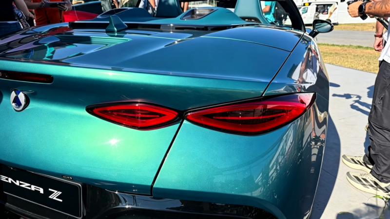 Denza Z от BYD дебютировал на Goodwood: 1582 л.с. и цена от 184 800 долларов