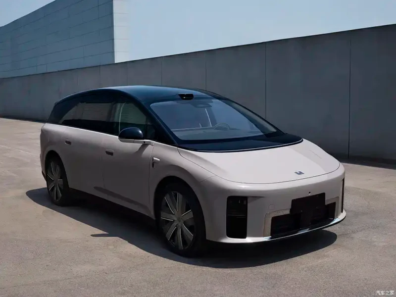 Li Auto представит флагманский электрокроссовер i9 16 сентября
