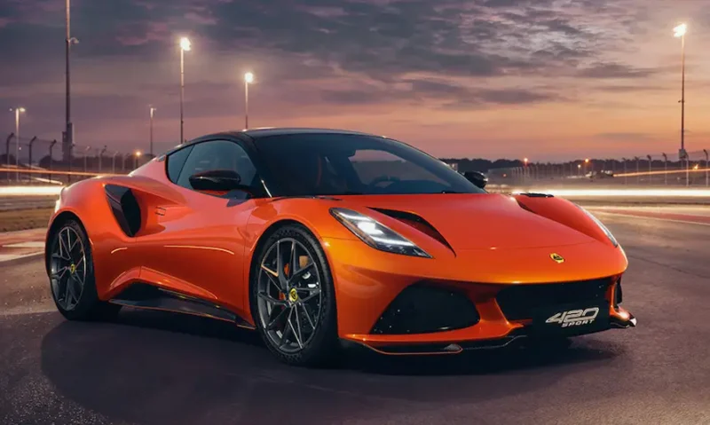 Lotus вывела на китайский рынок модели Emira 420 Sport, а также электрические Emeya и Eletre 900 Gold, цены на которые начинаются от 12 миллионов рублей