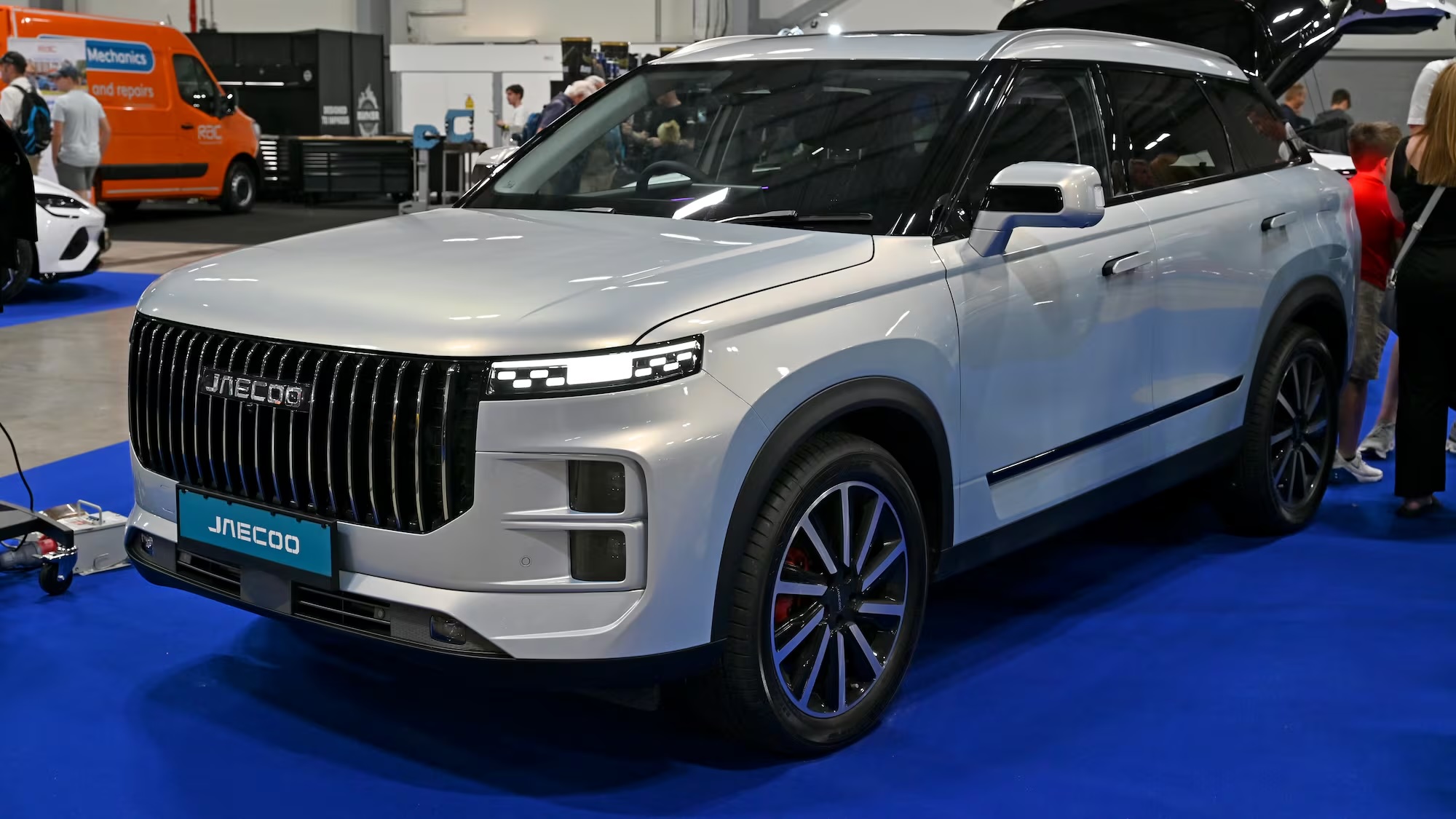 Китайский Jaecoo 7 стал самым продаваемым автомобилем сентября в Британии
