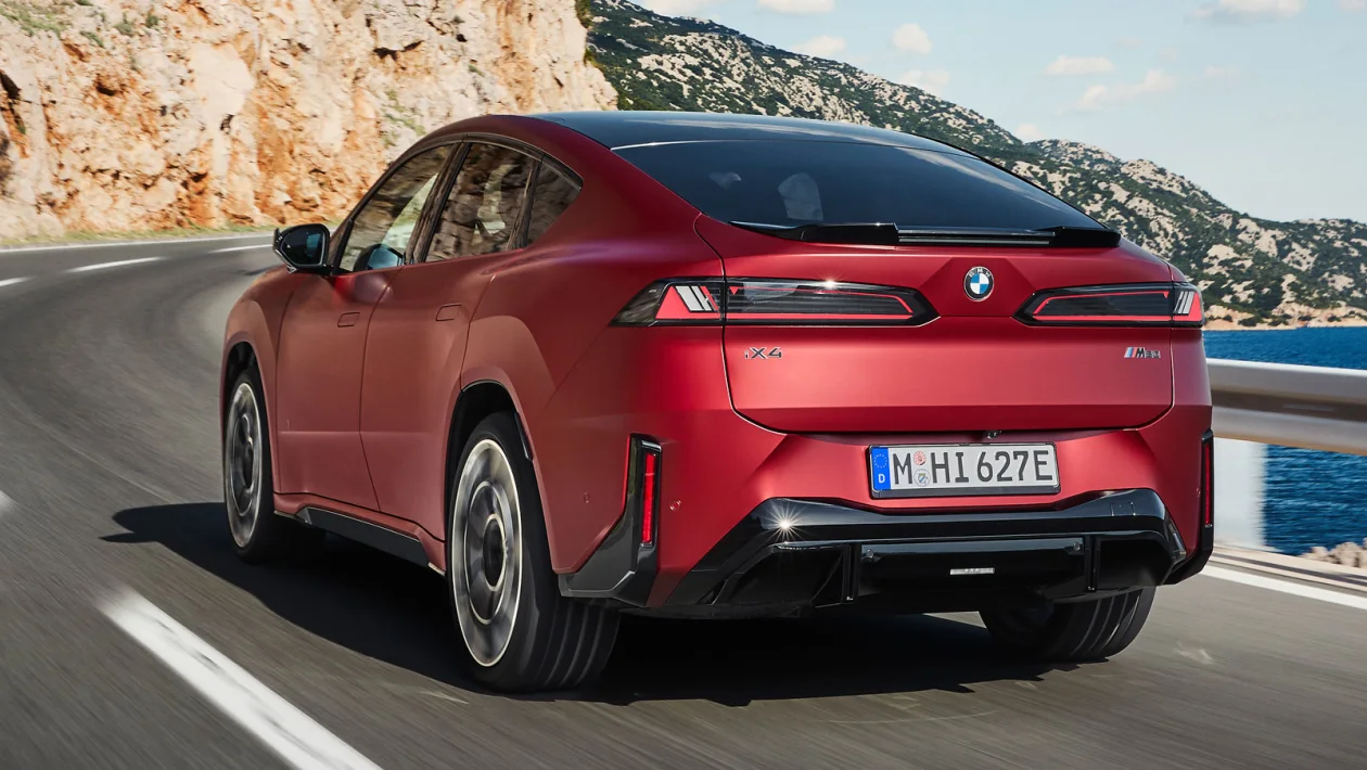 BMW представила новый электрический iX4 с запасом хода до 827 километров